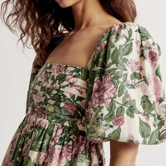Abercrombie & Fitch Garden Floral Poplin Puff-Sleeve Mini Dress - Picture 5 of 10